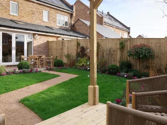 House for sale in Fole, Surrey