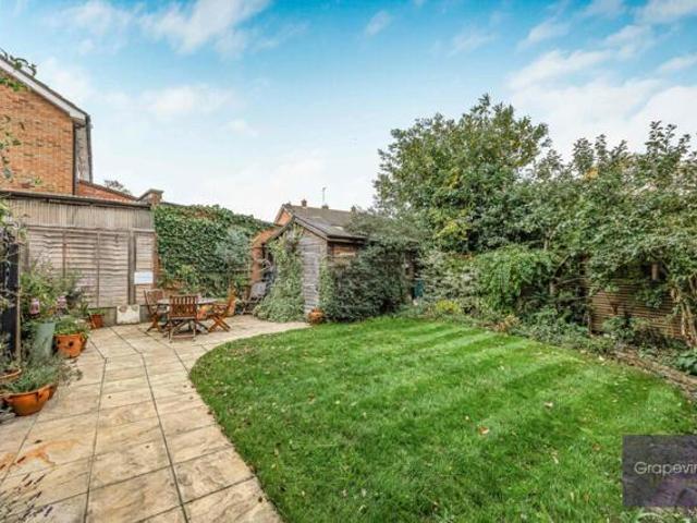 House for sale in Loddon Park Farm, Twyford