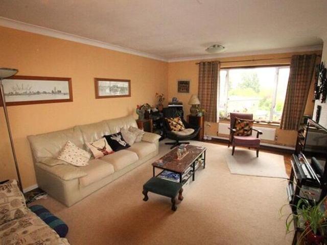 House for sale in South Oxhey, Batchworth