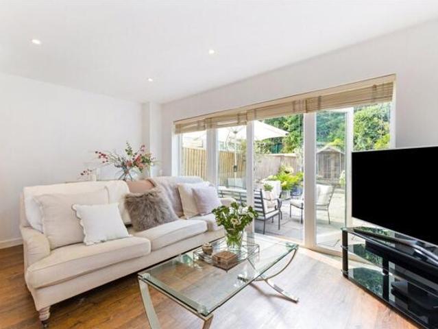House for sale in Holywell Estate, North Watford