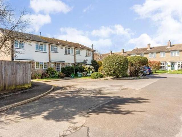 House for sale in Littlecote, West Sussex