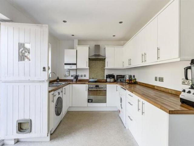 House for sale in Nepcote, Clapham