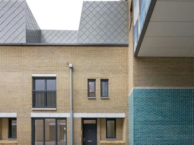 Property for sale in North Kensington, Greater London