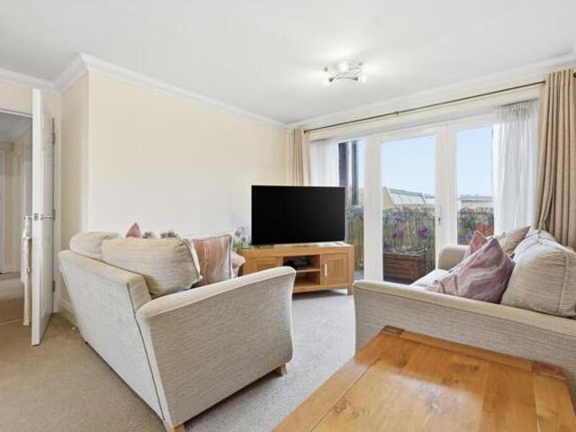 Room for sale in Wickford