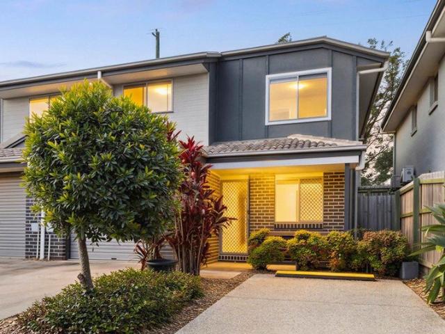 Townhouse for sale in Toombul, Queensland