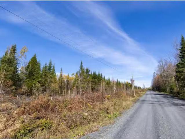 House for sale in Le Granit, Quebec