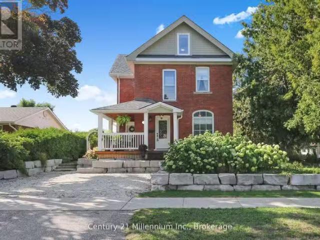 House for sale in Collingwood, Ontario