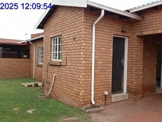 Townhouse for sale in Sundra, Mpumalanga