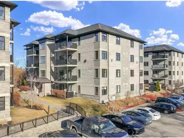 Condo for sale in Laval, Quebec