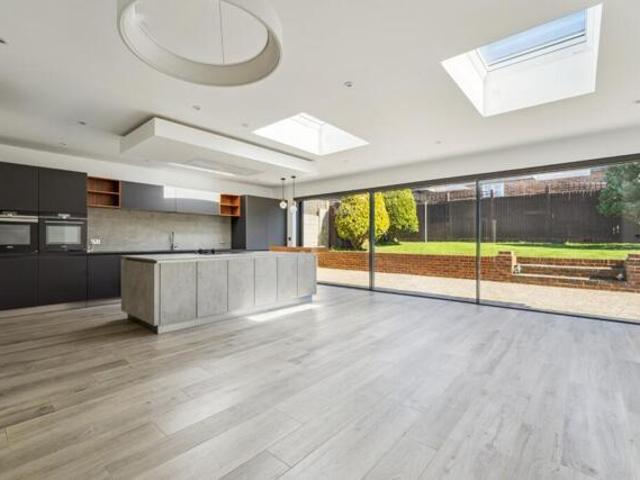 Bungalow for sale in Pinner, London Borough of Harrow