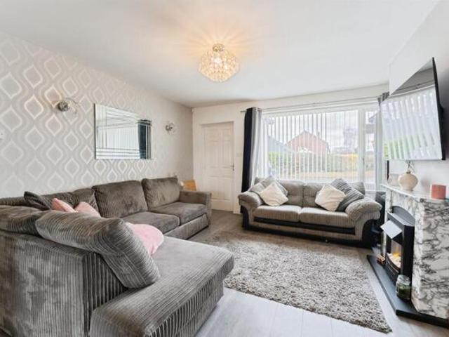 Bungalow for sale in Whitby, Rossmore