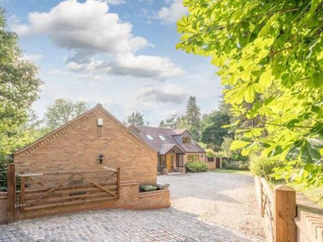 Bungalow for sale in Worcestershire