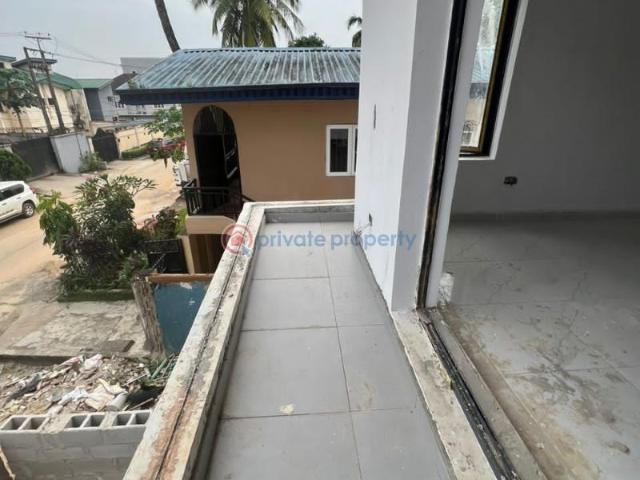 House for sale in Lagos, Ikeja 
