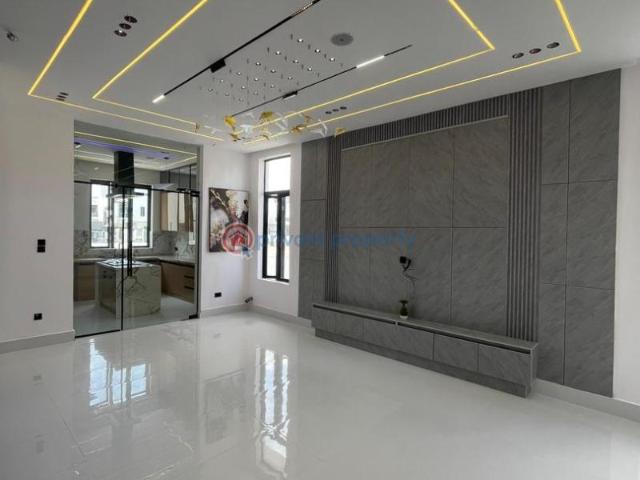 House for sale in Eti Osa, Abuja