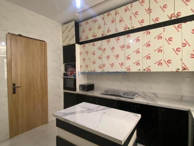 House for sale in Eti Osa, Lagos