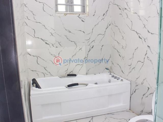 House for sale in Lagos, Lekki