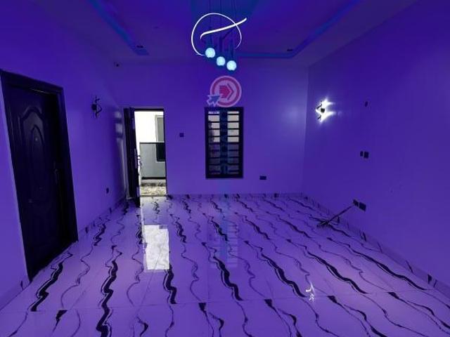 House for sale in Lagos, Ikeja 