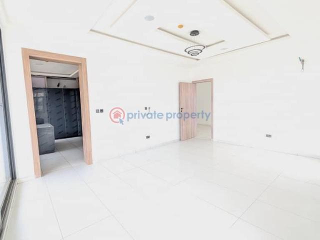 House for sale in Lagos, Lekki