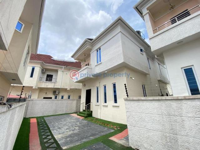 House for sale in Lagos, Ajah