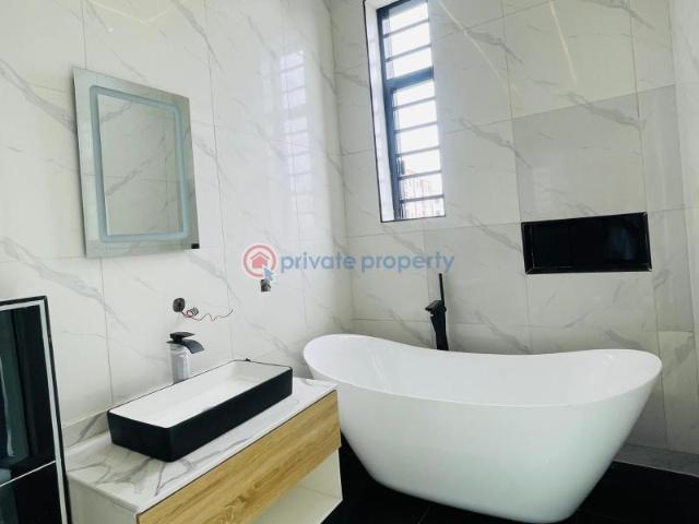 Apartment for sale in Lekki, Lagos