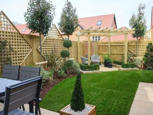 House for sale in Daws Hill, Cressex