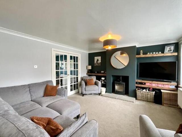 House for sale in Aston cum Aughton, Aston