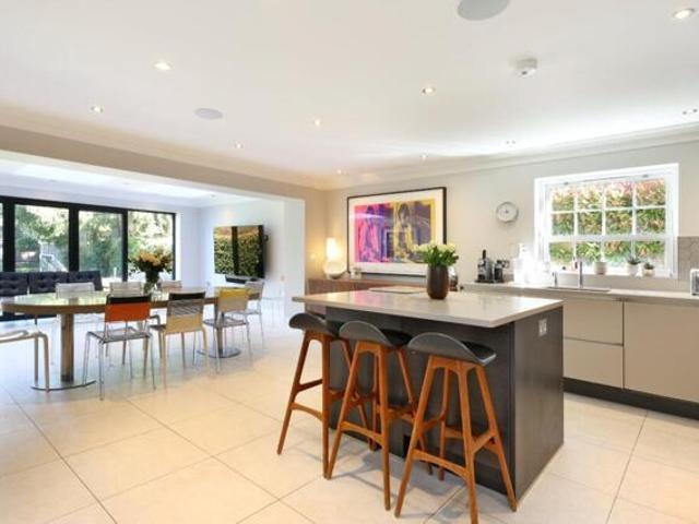 House for sale in Beaconsfield, Penn Bottom