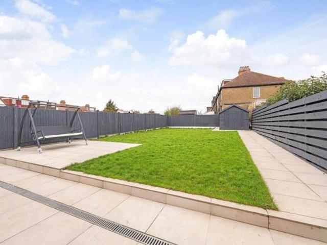 House for sale in Elmers End, Greater London