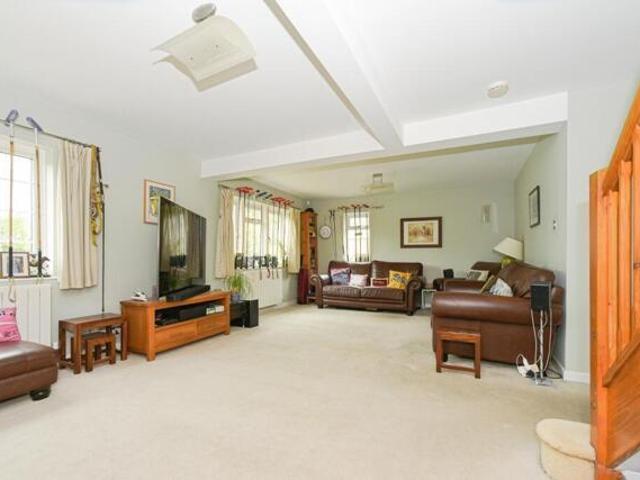 House for sale in Fossebridge, Gloucestershire