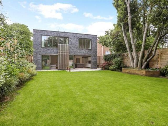 House for sale in London Borough of Lewisham, Blackheath