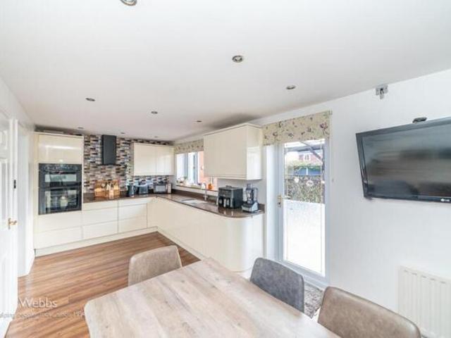 House for sale in Bloxwich, Heath End