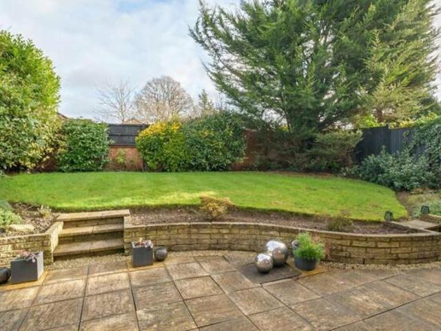 House for sale in Martin's Heron, Winkfield
