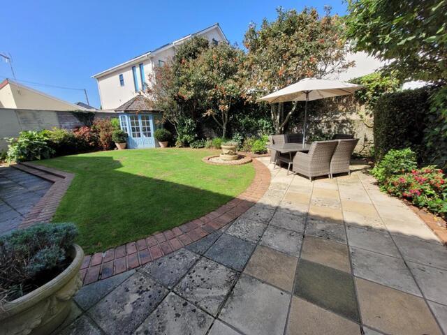House for sale in Porthcawl, Nottage