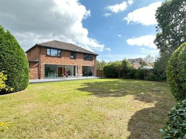 House for sale in Broadstone, Broadstone