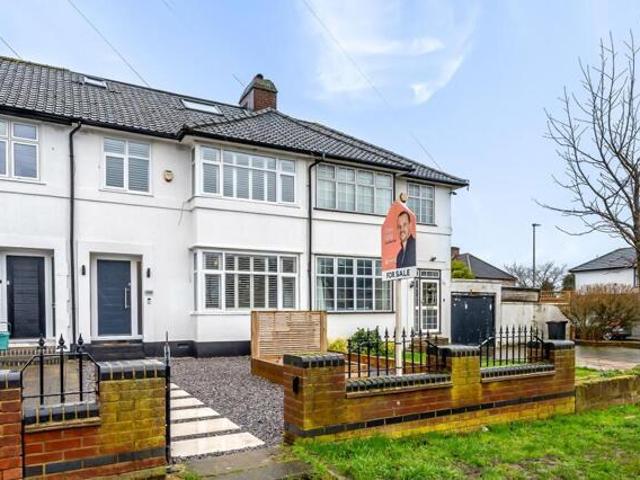 House for sale in Bromley, Elmstead