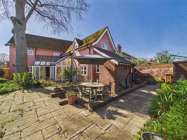 House for sale in Chelmondiston, Suffolk