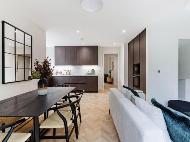 House for sale in London Borough of Croydon, Cat Hill