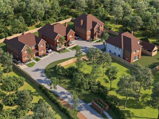 House for sale in Perryfields, West Sussex