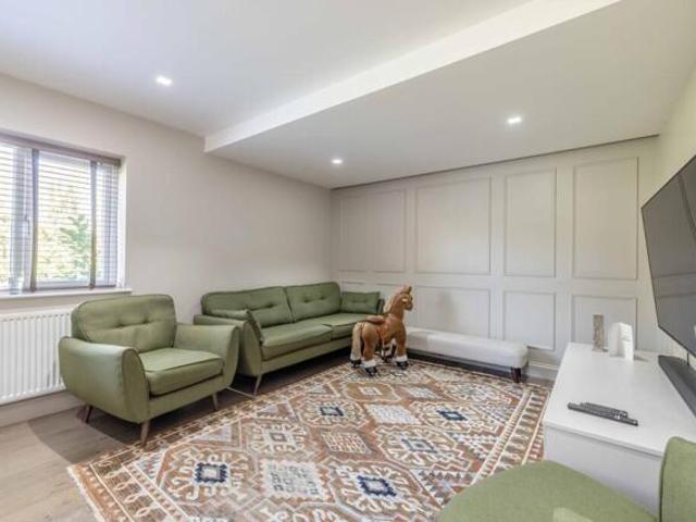 House for sale in Britwell, Slough