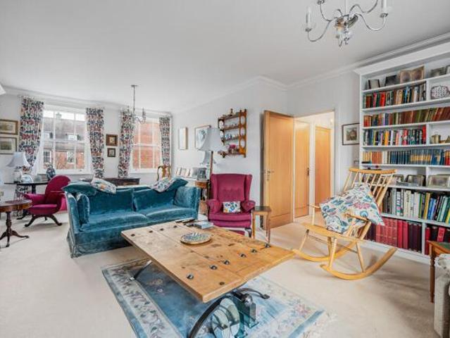 House for sale in Five Acres, Hertfordshire