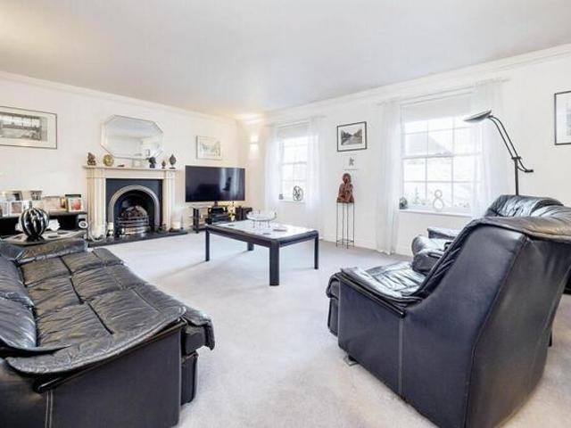 House for sale in Hornchurch, Greater London