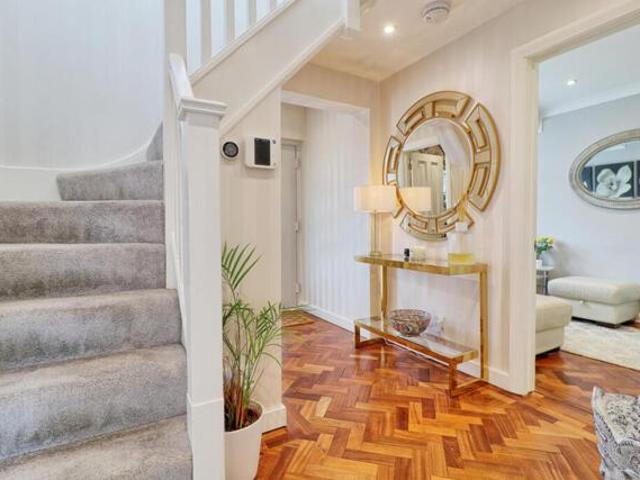 House for sale in Hornchurch, Greater London