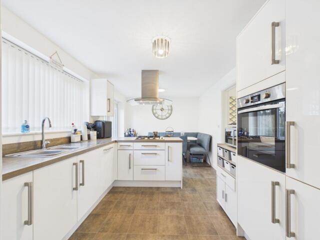 House for sale in Longhill, Hull