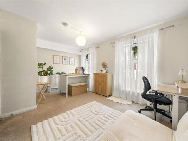 House for sale in Norbiton, Greater London