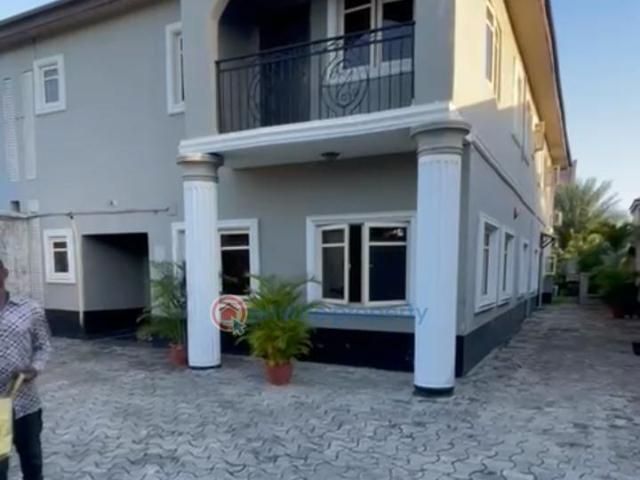 House for sale in Lagos, Lekki