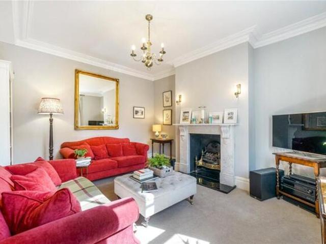 House for sale in Greater London