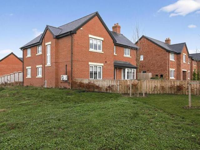 House for sale in North Walbottle, Tyne And Wear