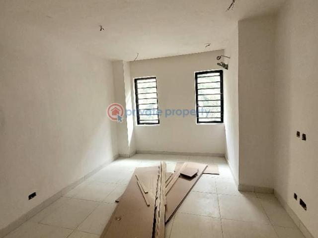 House for sale in Lagos, Ikeja 