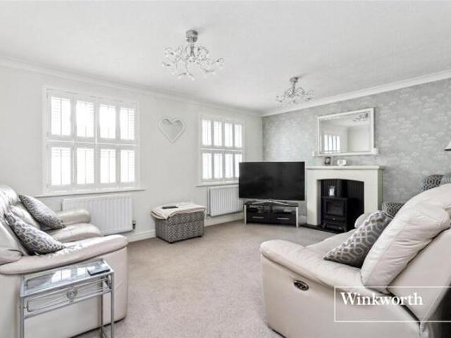 House for sale in Cranborne, Potters Bar