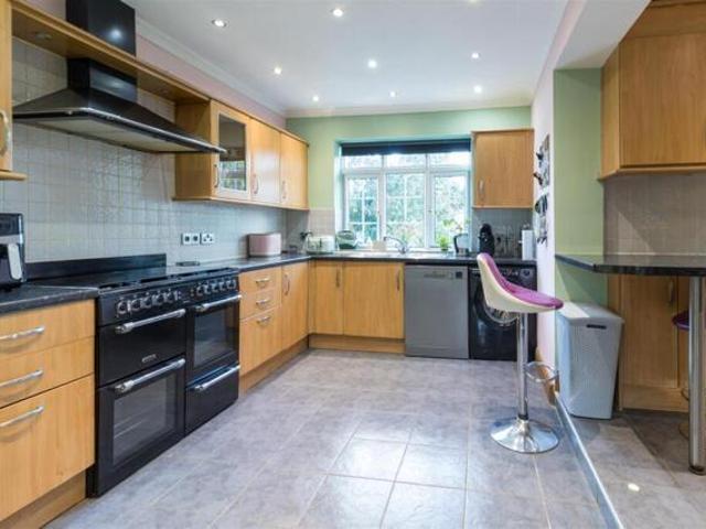 House for sale in Standon, Colliers End